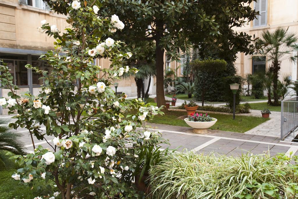 Le Stanze Del Papa Bed & Breakfast Roma Eksteriør bilde